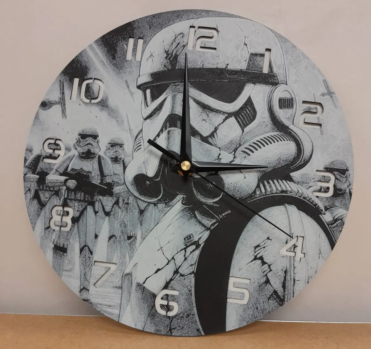 Horloge hueforge - Stormtrooper Horloge hueforge - Stormtrooper