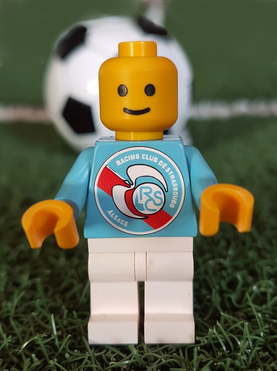 Figurine à l'éffigie du RCS - PLA  20cm